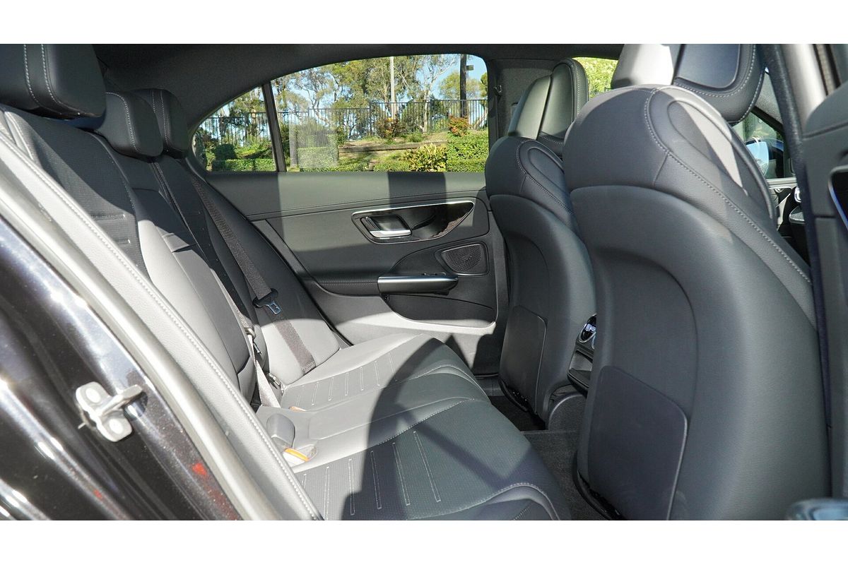 2024 Mercedes-Benz C-Class C300 W206
