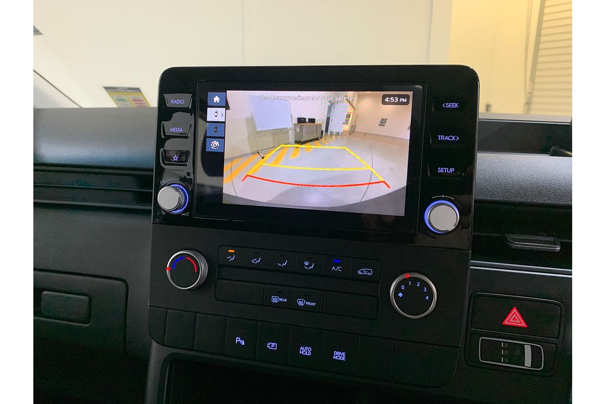 2025 Hyundai STARIA LOAD  US4.V3