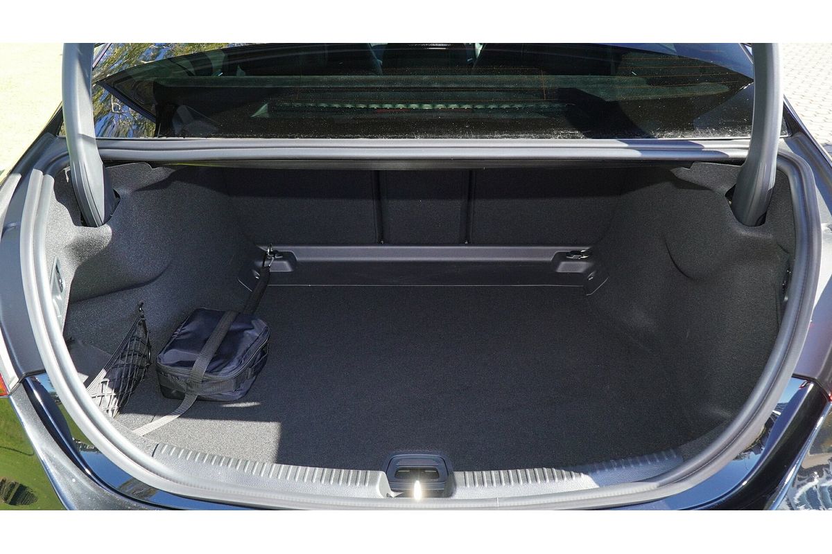 2024 Mercedes-Benz C-Class C300 W206