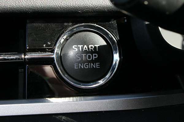 2023 Mitsubishi Outlander ES ZM