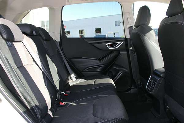 2023 Subaru Forester 2.5i S5