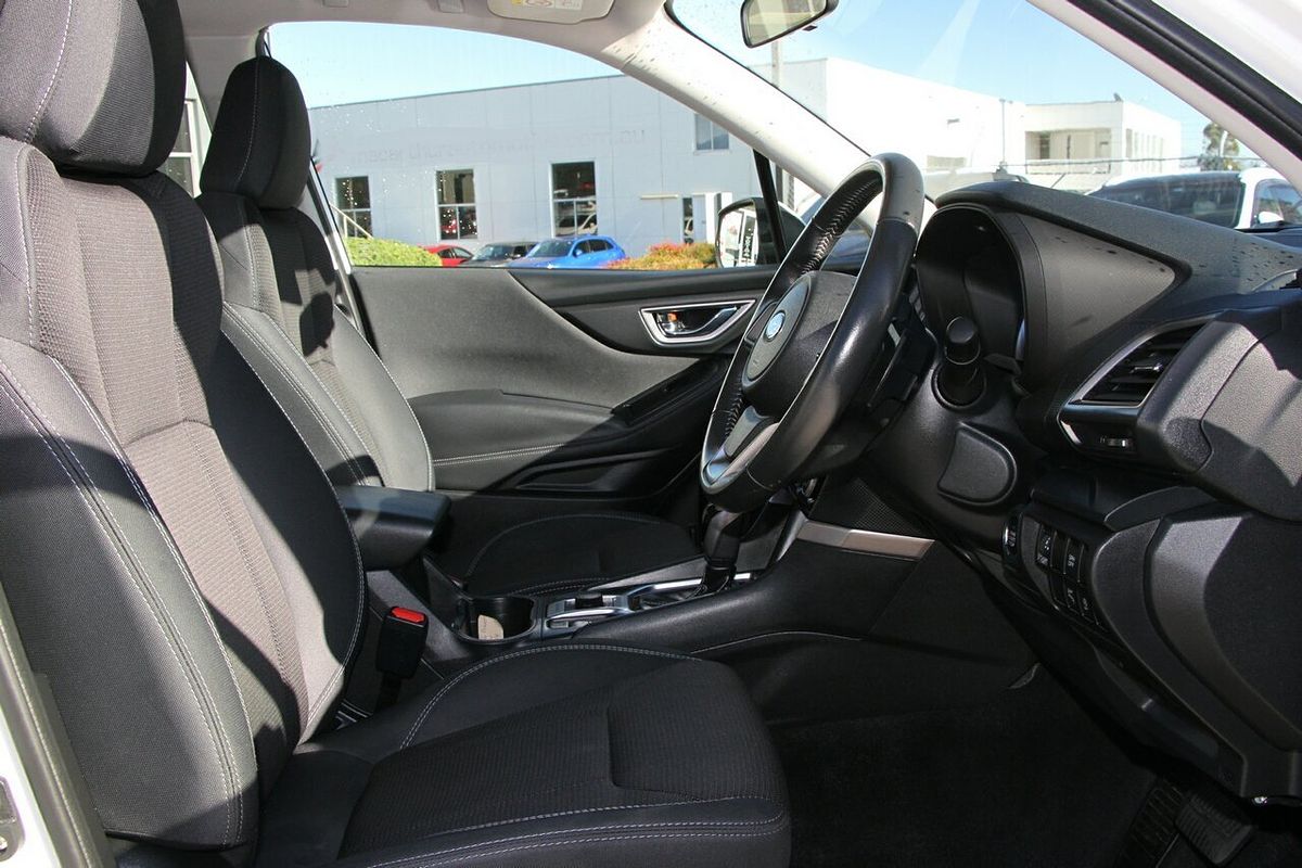 2023 Subaru Forester 2.5i S5