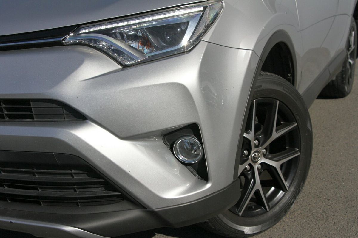 2017 Toyota RAV4 GXL ZSA42R