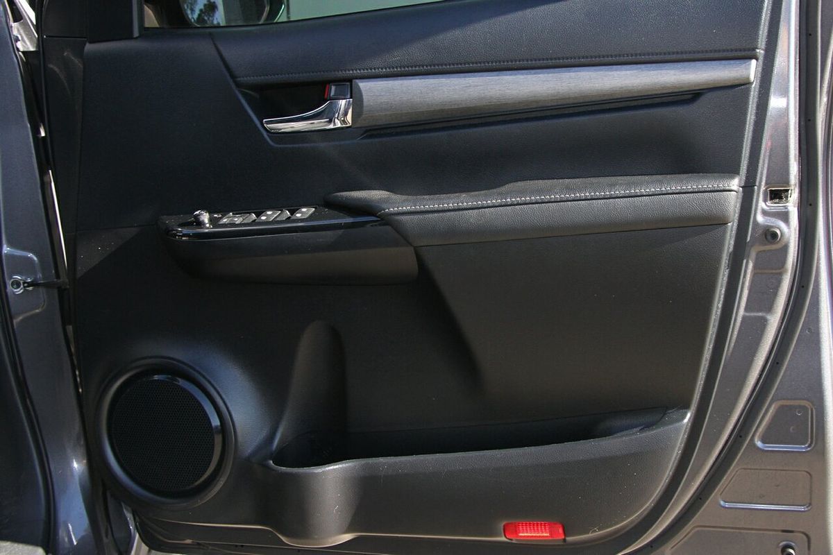 2022 Toyota Hilux Rugged X GUN126R 4X4