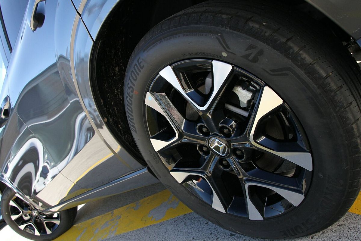 2024 Honda ZR-V e:HEV LX RZ