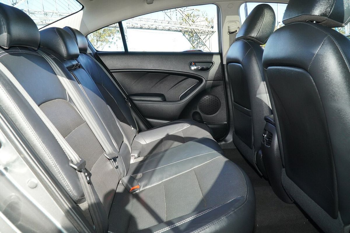2015 Kia Cerato SLi YD