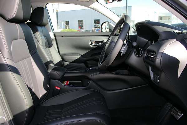 2024 Honda ZR-V e:HEV LX RZ