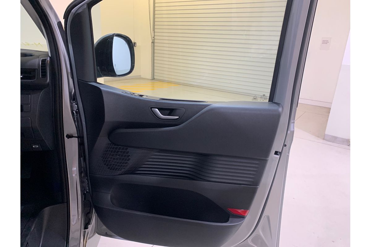 2025 Hyundai STARIA LOAD  US4.V3