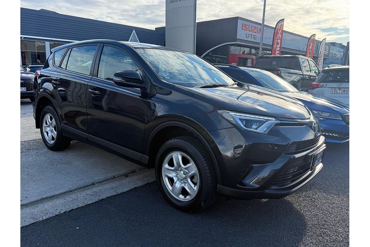 2016 Toyota RAV4 GX ZSA42R