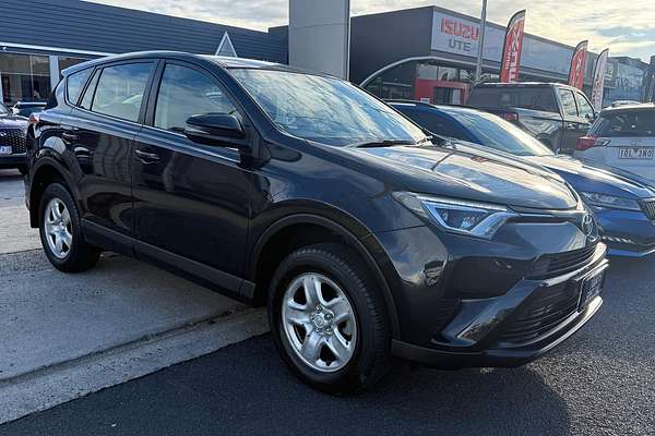 2016 Toyota RAV4 GX ZSA42R