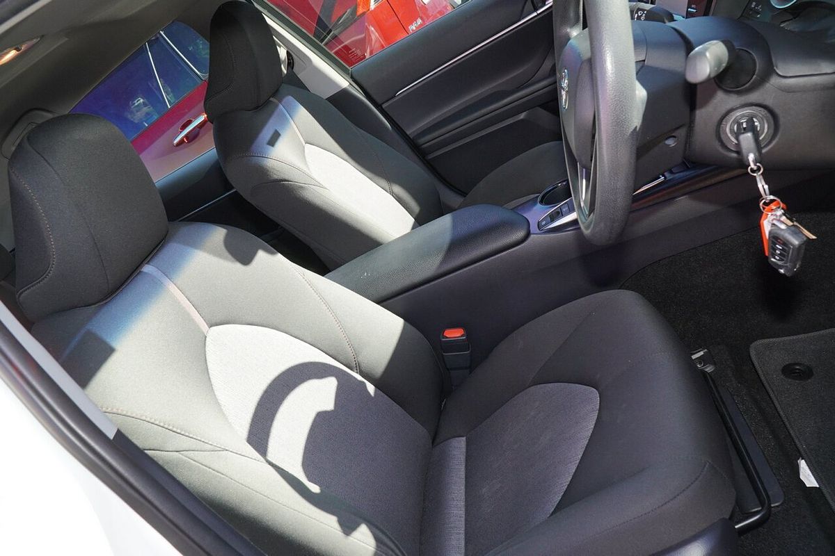 2019 Toyota Camry Ascent ASV70R