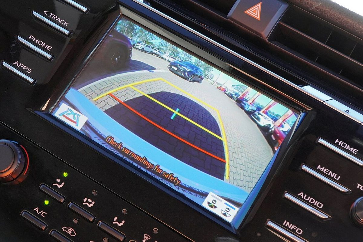 2019 Toyota Camry Ascent ASV70R