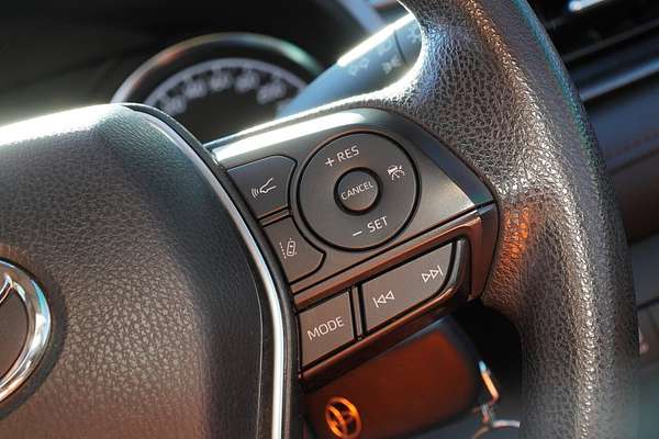 2019 Toyota Camry Ascent ASV70R