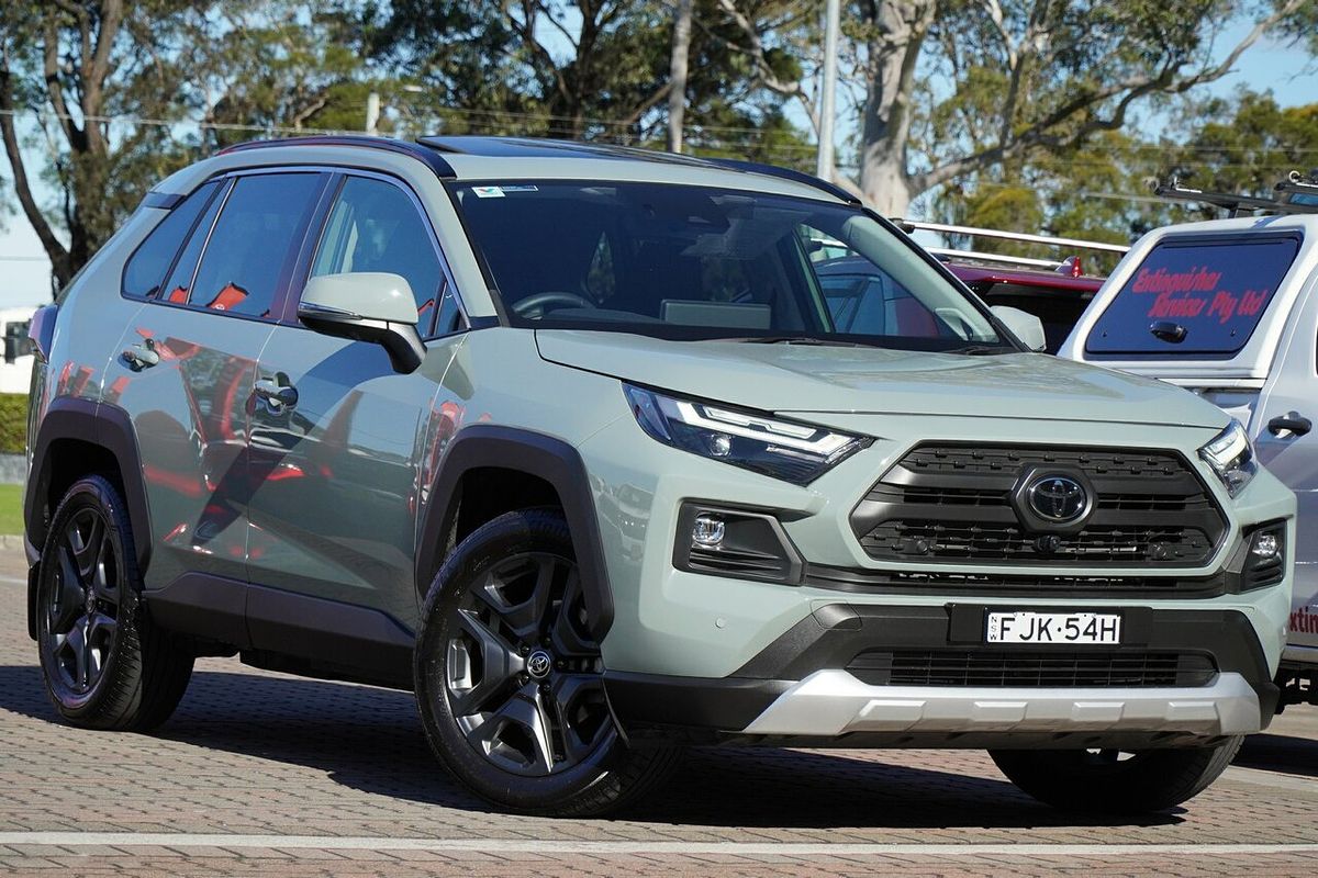 2024 Toyota RAV4 Edge AXAA54R