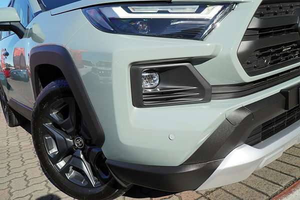 2024 Toyota RAV4 Edge AXAA54R