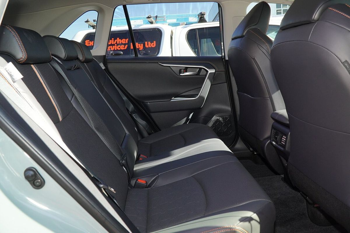 2024 Toyota RAV4 Edge AXAA54R