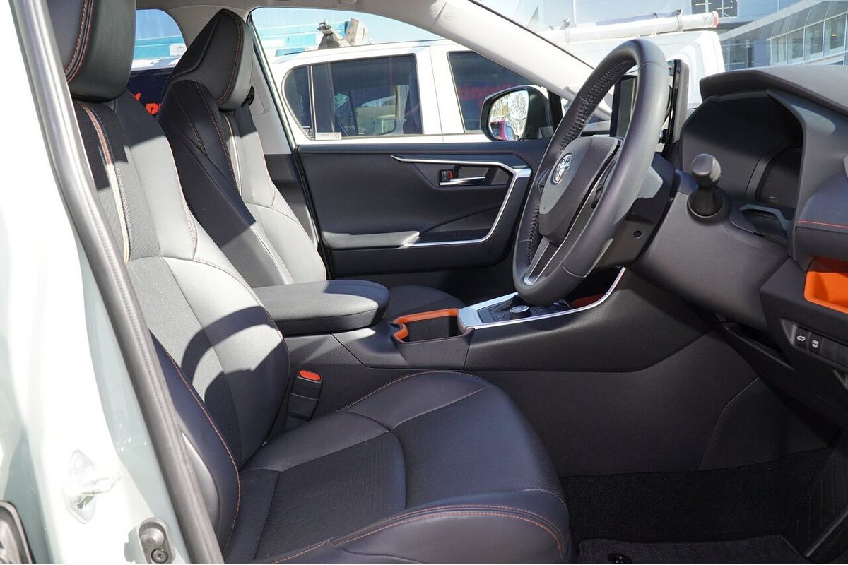 2024 Toyota RAV4 Edge AXAA54R