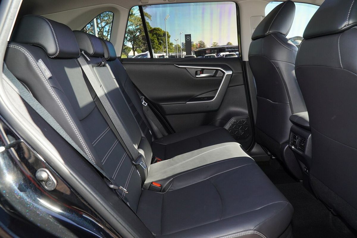 2019 Toyota RAV4 Cruiser AXAH52R