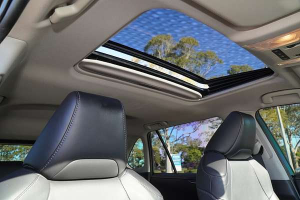 2019 Toyota RAV4 Cruiser AXAH52R