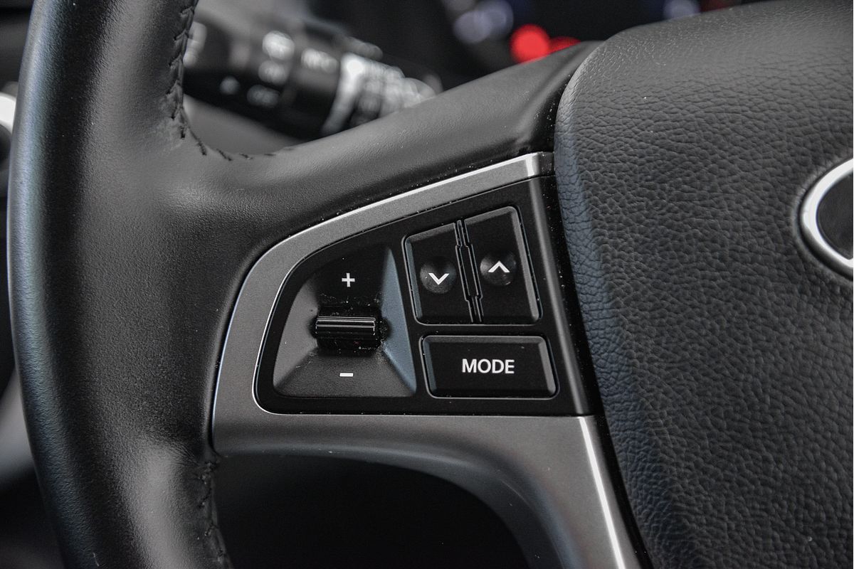 2019 Hyundai Accent Sport RB6