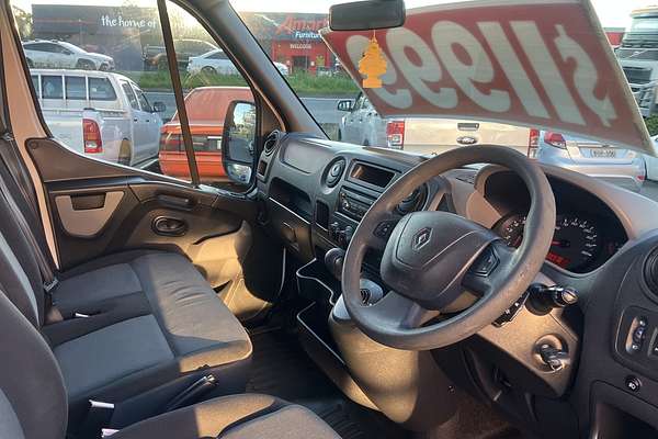 2013 Renault Master