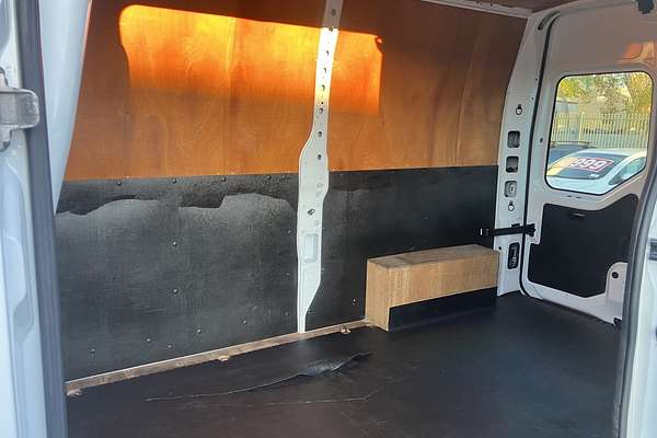2013 Renault Master
