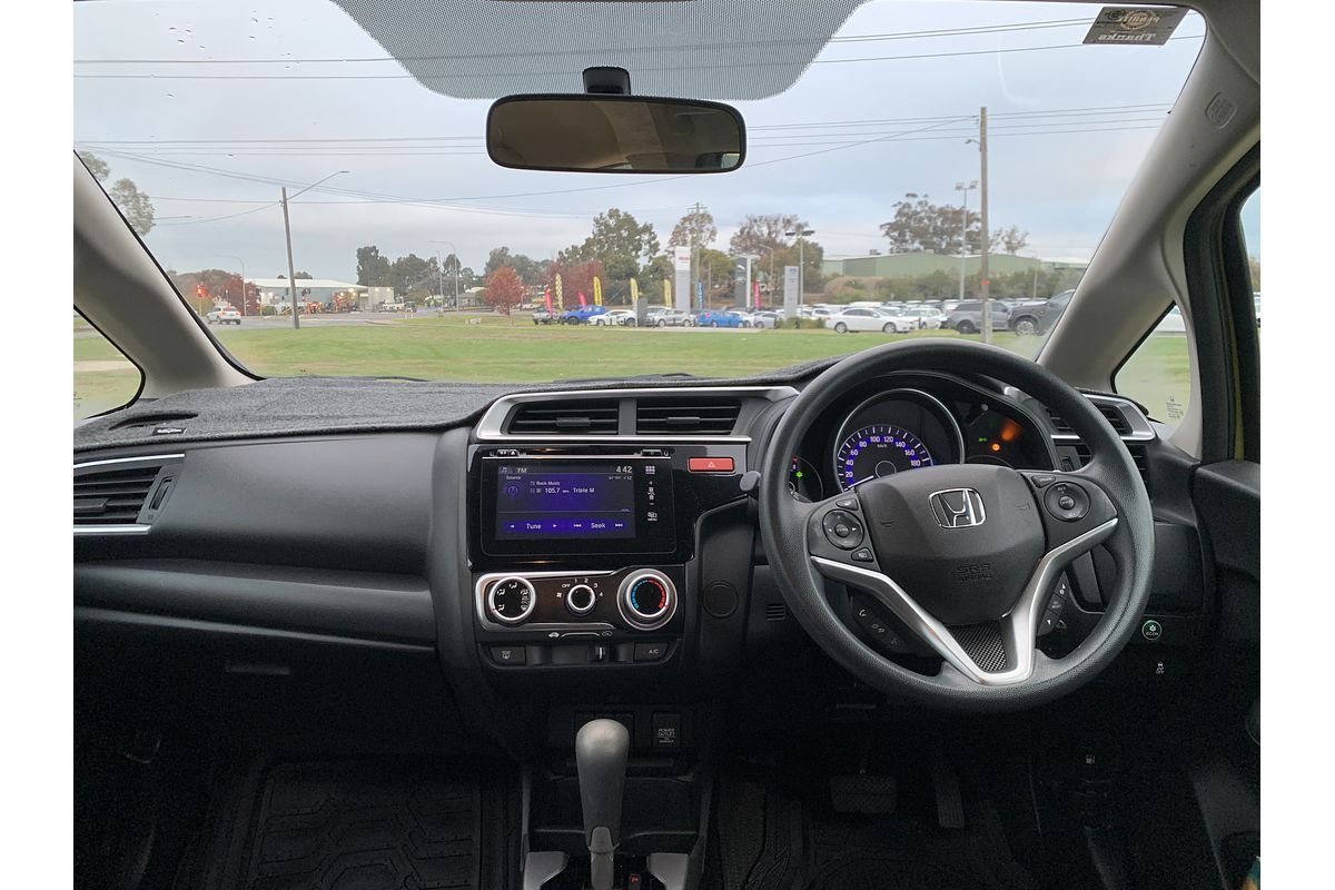 2014 Honda Jazz VTi GF