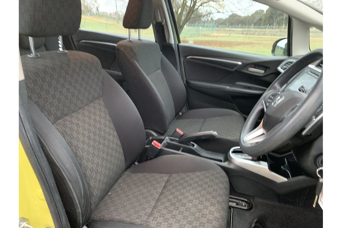 2014 Honda Jazz VTi GF