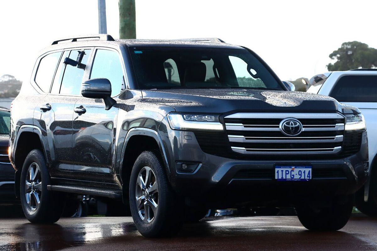 2022 Toyota Landcruiser VX FJA300R