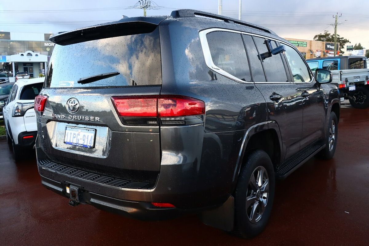 2022 Toyota Landcruiser VX FJA300R