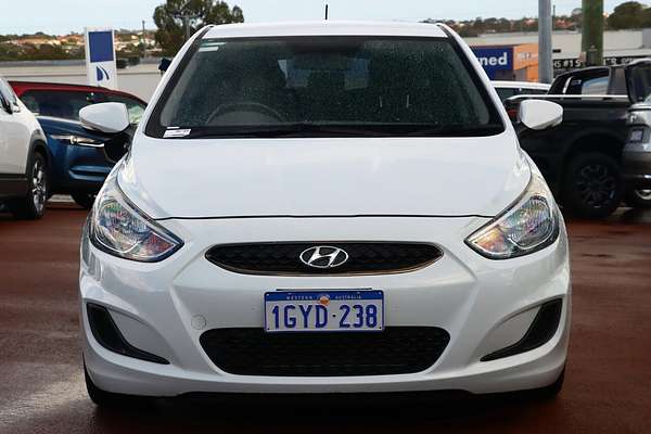 2019 Hyundai Accent Sport RB6