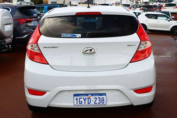 2019 Hyundai Accent Sport RB6