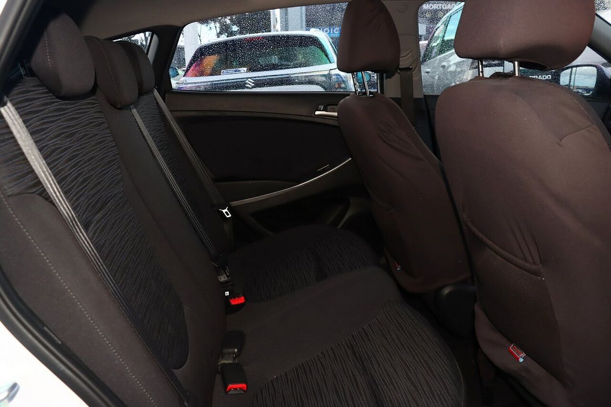 2019 Hyundai Accent Sport RB6