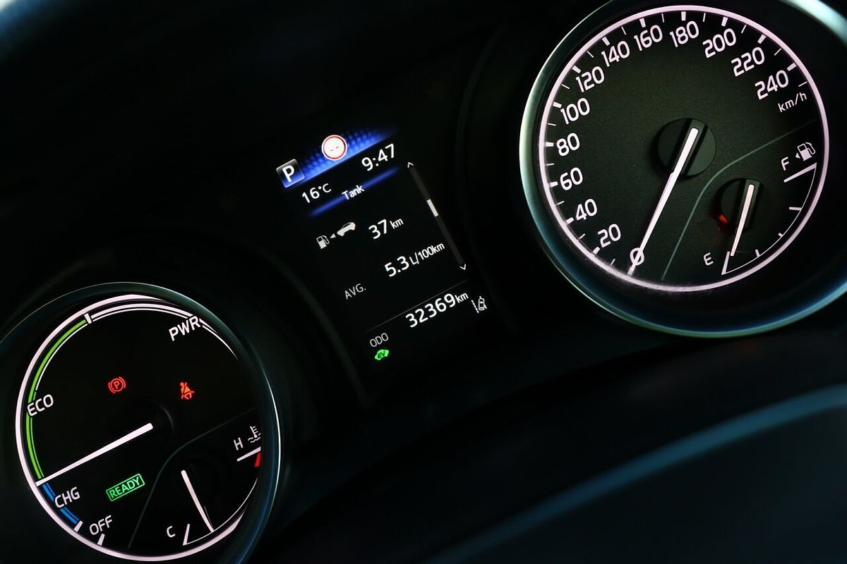 2023 Toyota Camry Ascent AXVH70R
