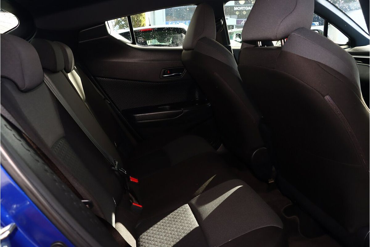2022 Toyota C-HR GXL NGX10R