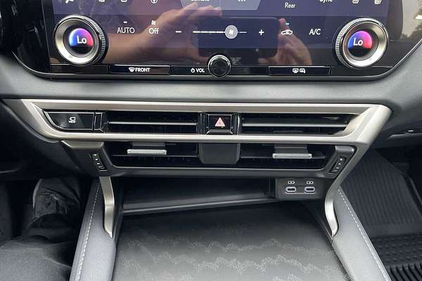2024 Lexus RX Premium