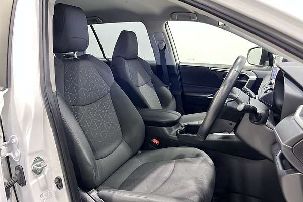 2023 Toyota RAV4 GXL MXAA52R