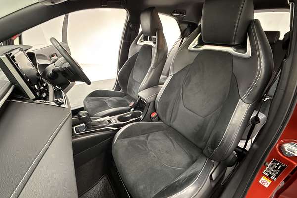 2020 Toyota Corolla ZR MZEA12R
