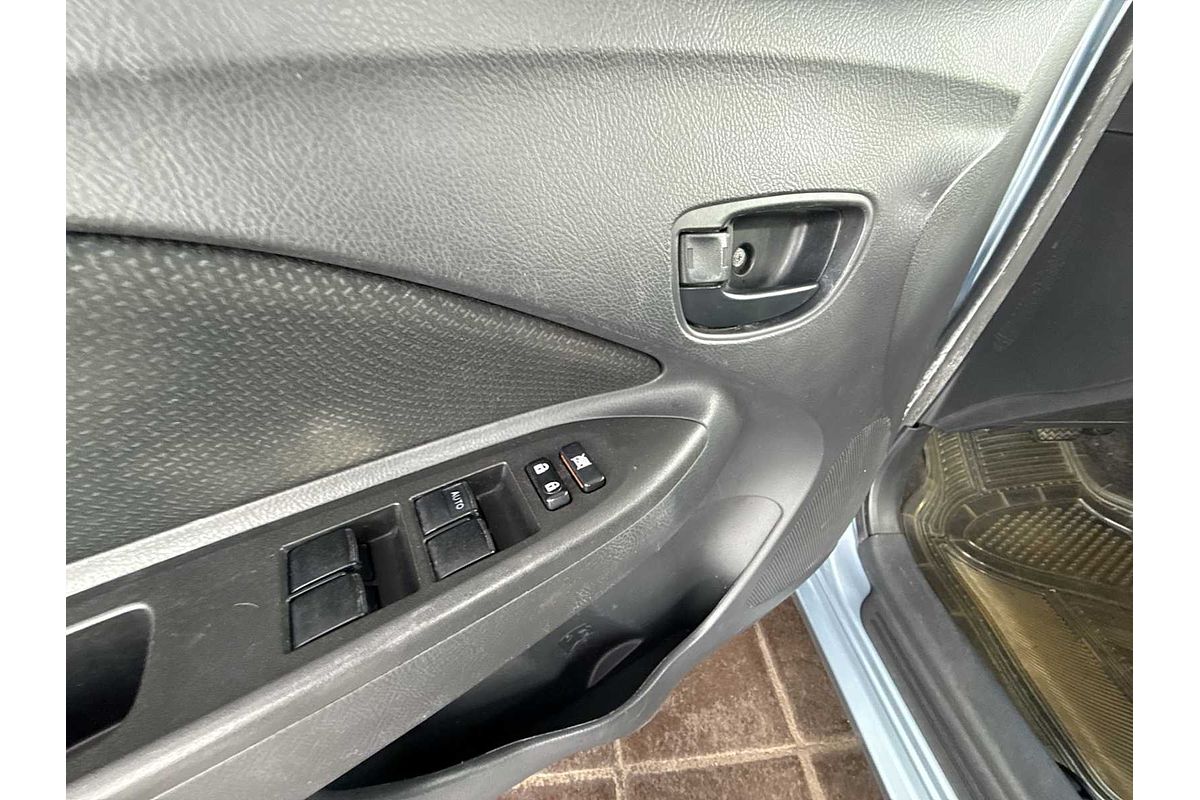 2012 Toyota Yaris