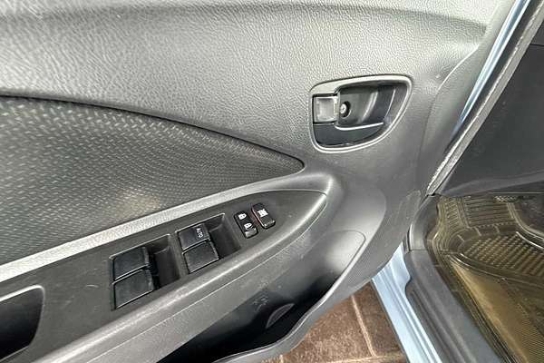 2012 Toyota Yaris