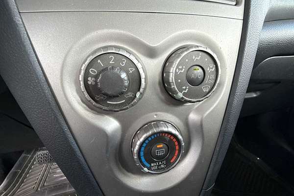 2012 Toyota Yaris