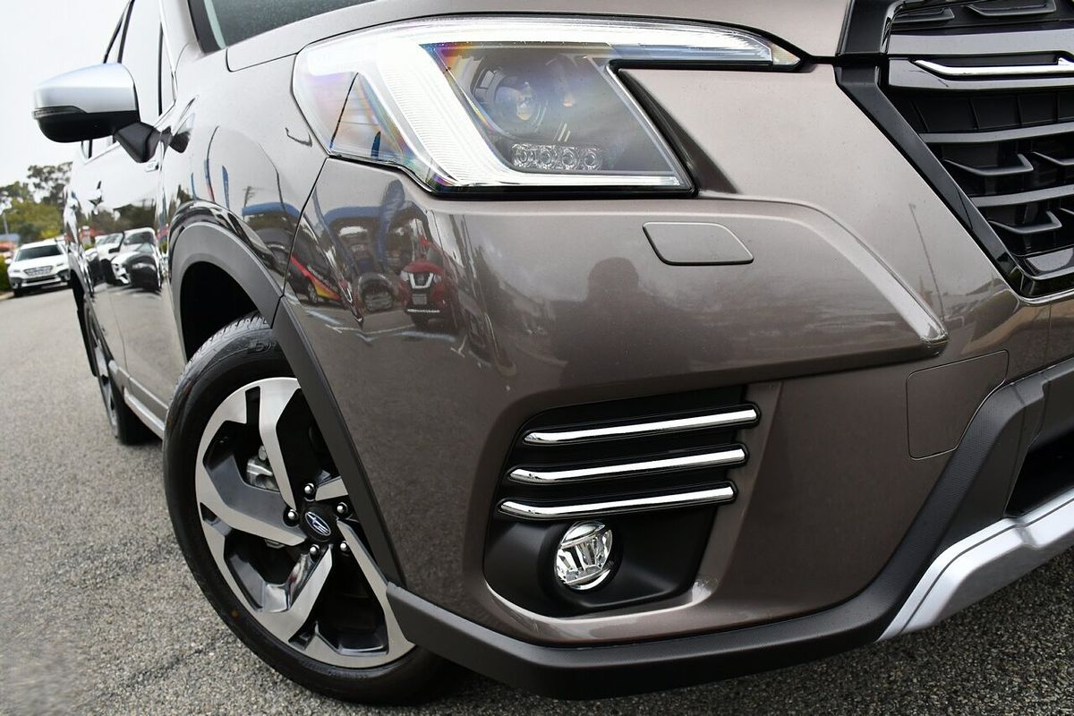 2025 Subaru Forester Hybrid S S5