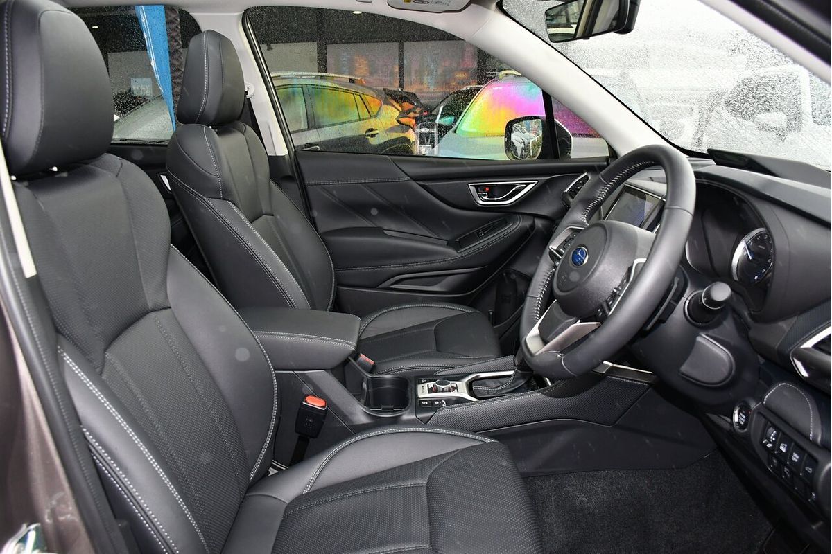 2025 Subaru Forester Hybrid S S5