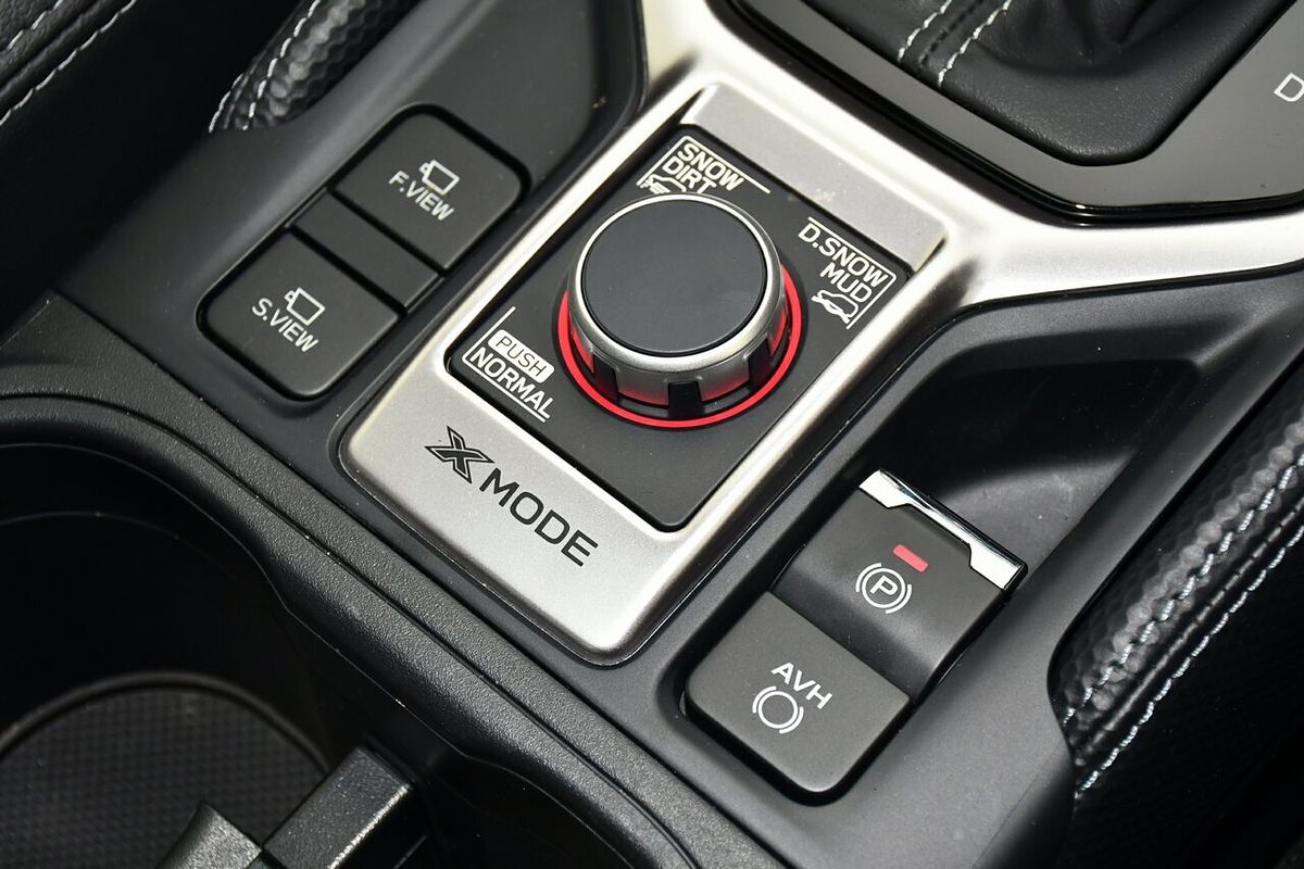 2025 Subaru Forester Hybrid S S5