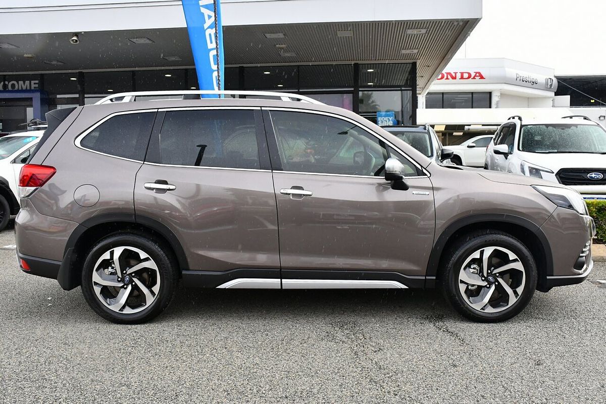 2025 Subaru Forester Hybrid S S5