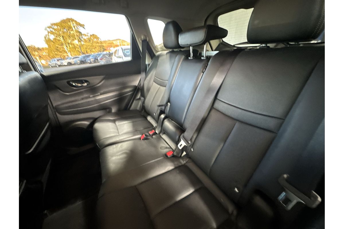2016 Nissan X-TRAIL ST-L T32