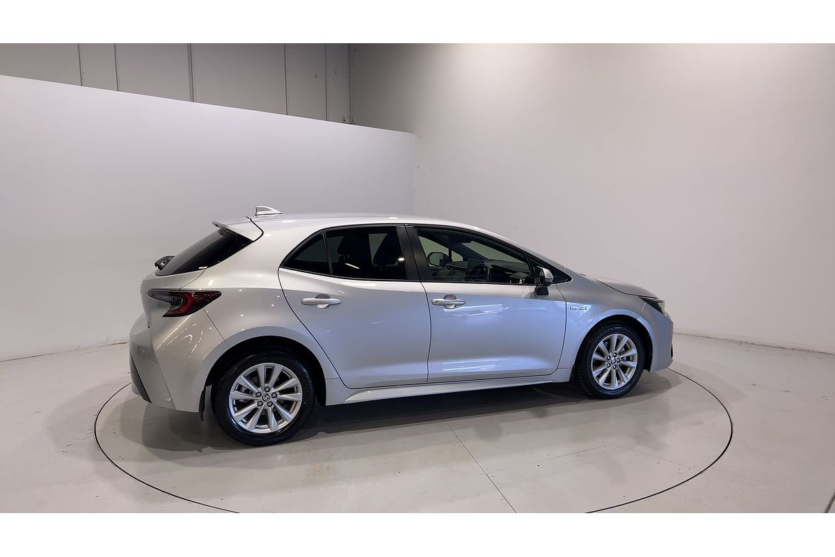 2023 Toyota Corolla SX Hybrid ZWE219R