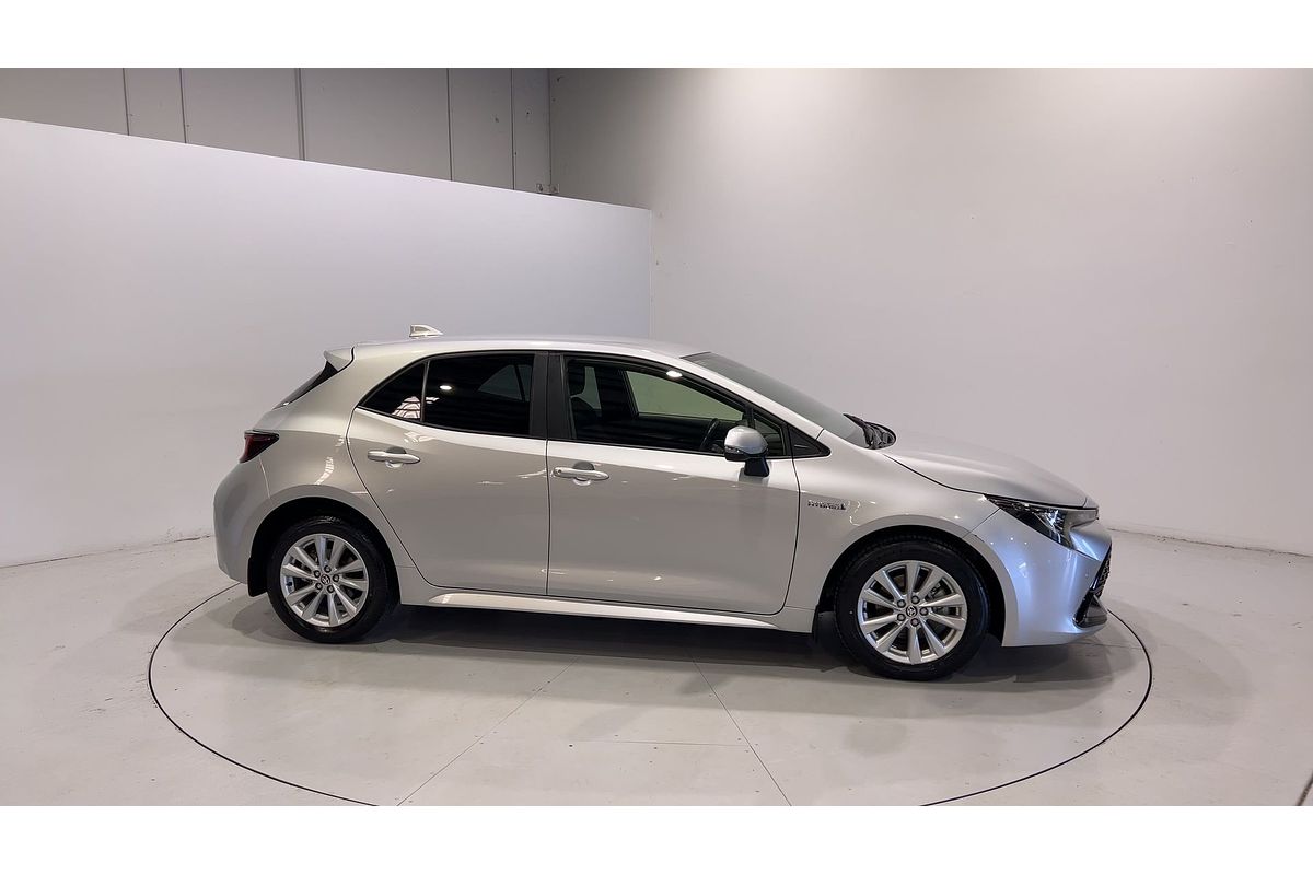 2023 Toyota Corolla SX Hybrid ZWE219R