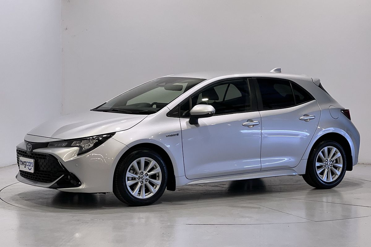 2023 Toyota Corolla SX Hybrid ZWE219R