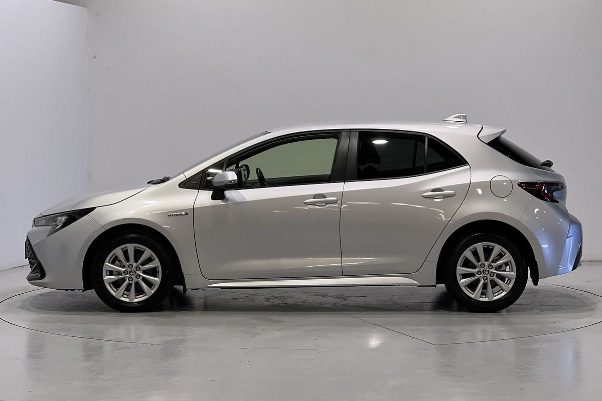 2023 Toyota Corolla SX Hybrid ZWE219R